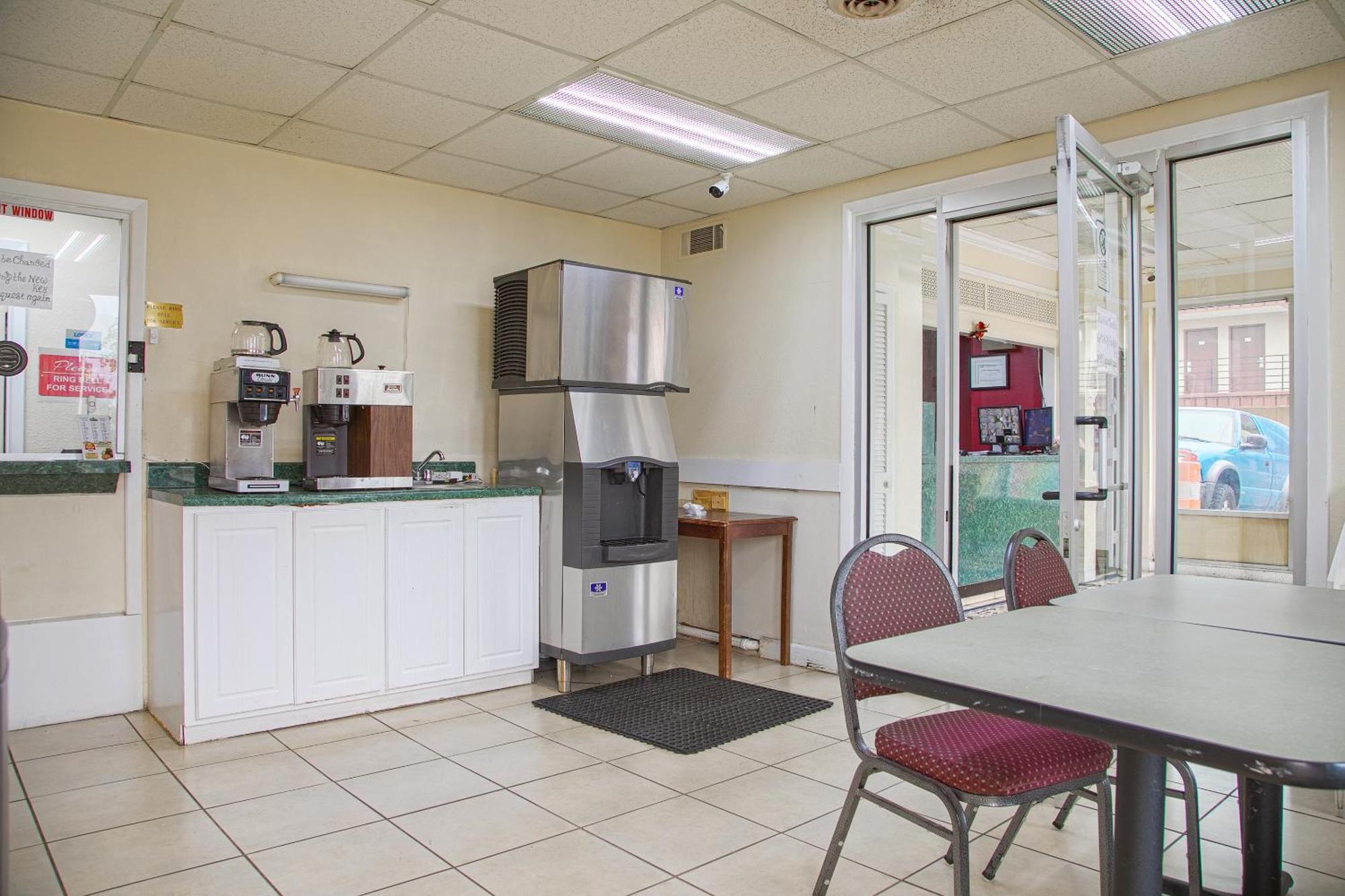 Masters Inn Augusta Washington Rd, I-20 Екстериор снимка